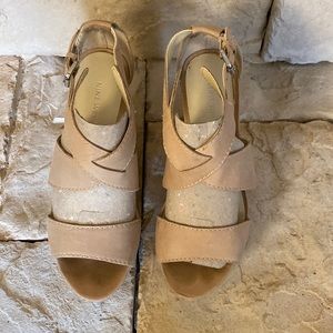 😍Nine West sandals, size 7